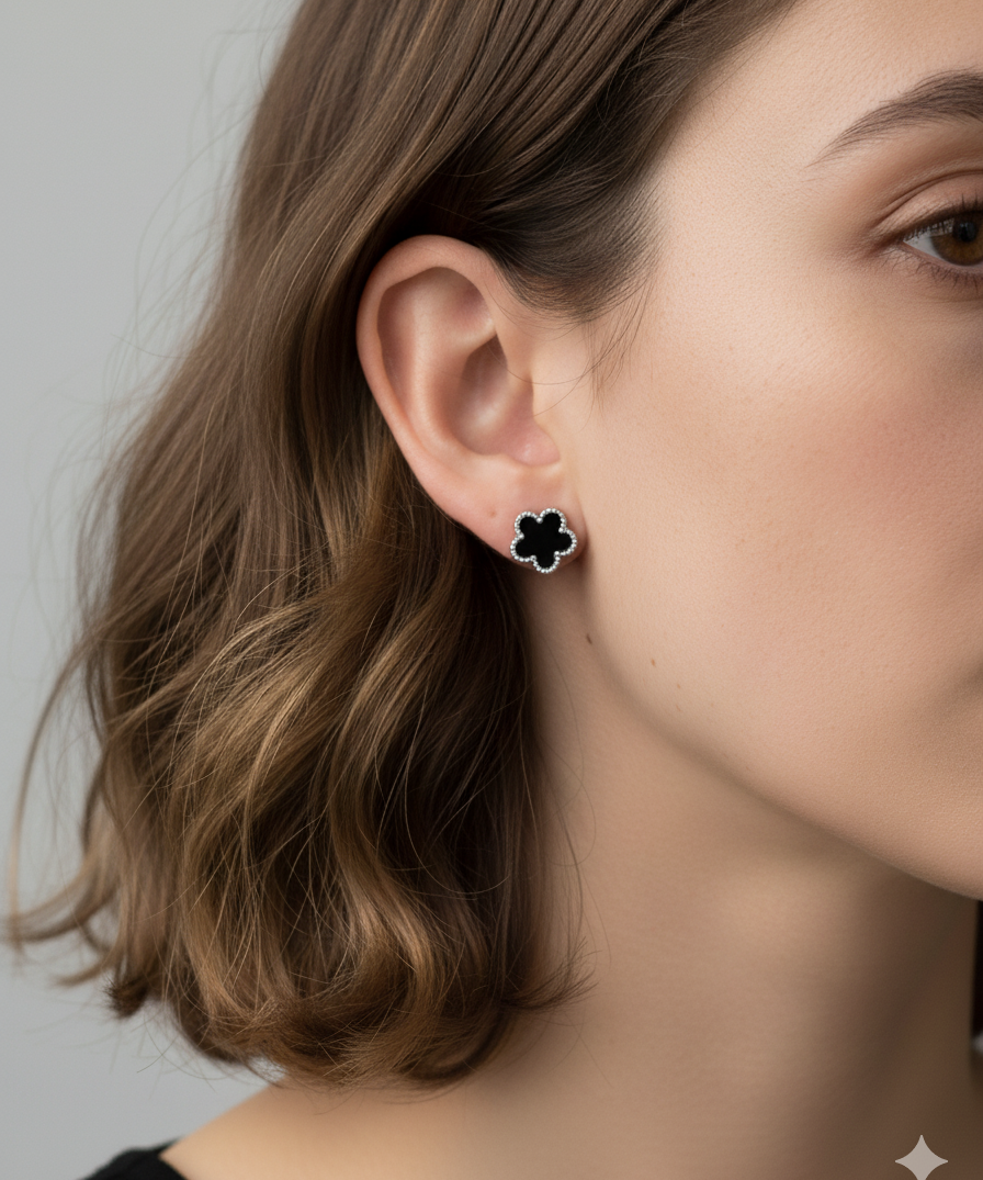 Lucky Clover Earrings - Black
